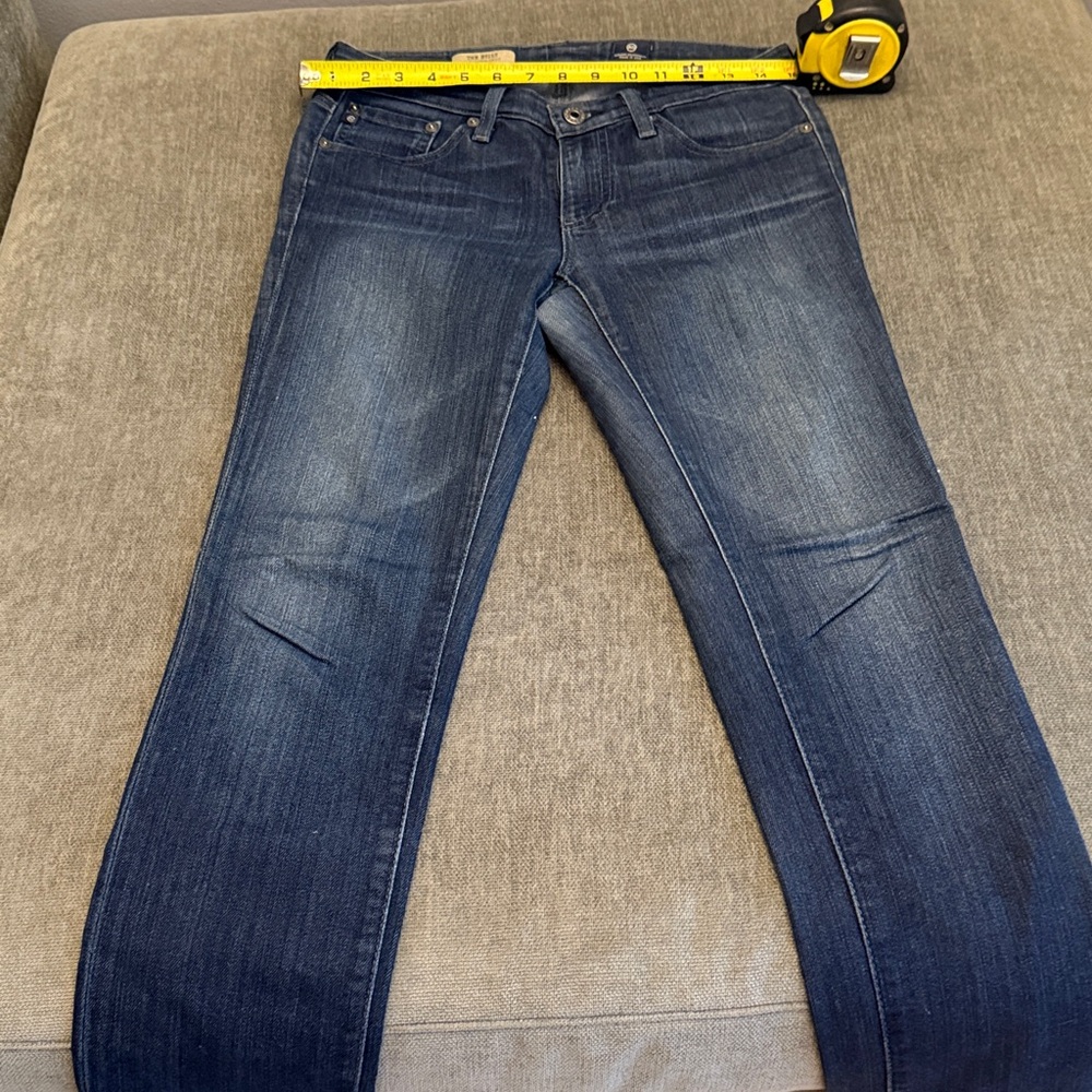 Dark pair of AG Cigarette Stilt jeans Size 26 - dark blue. Worn w love.